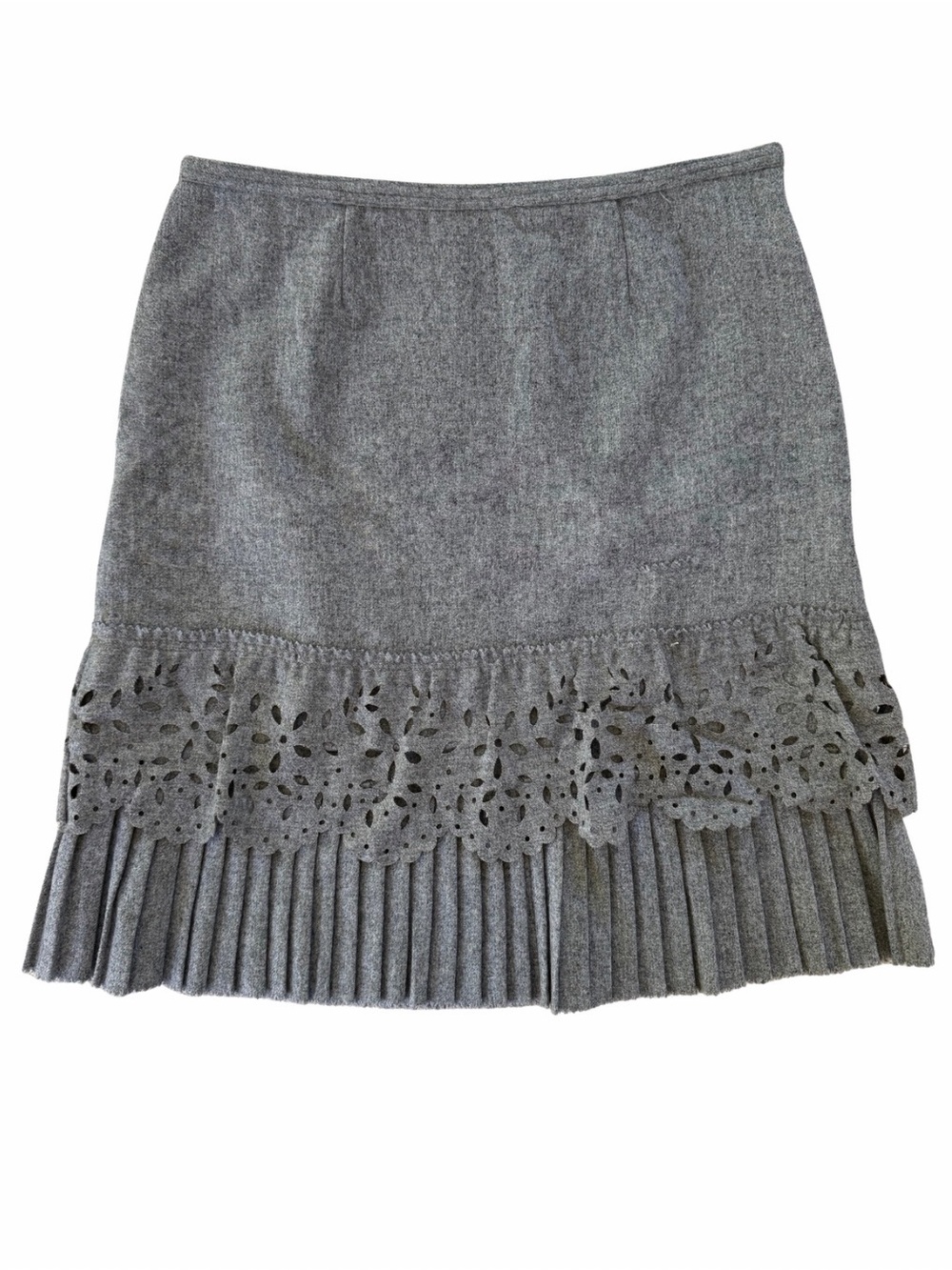 Cynthia Steffe Gray Pleated Skirt with Laser-Cut Scalloped Hem